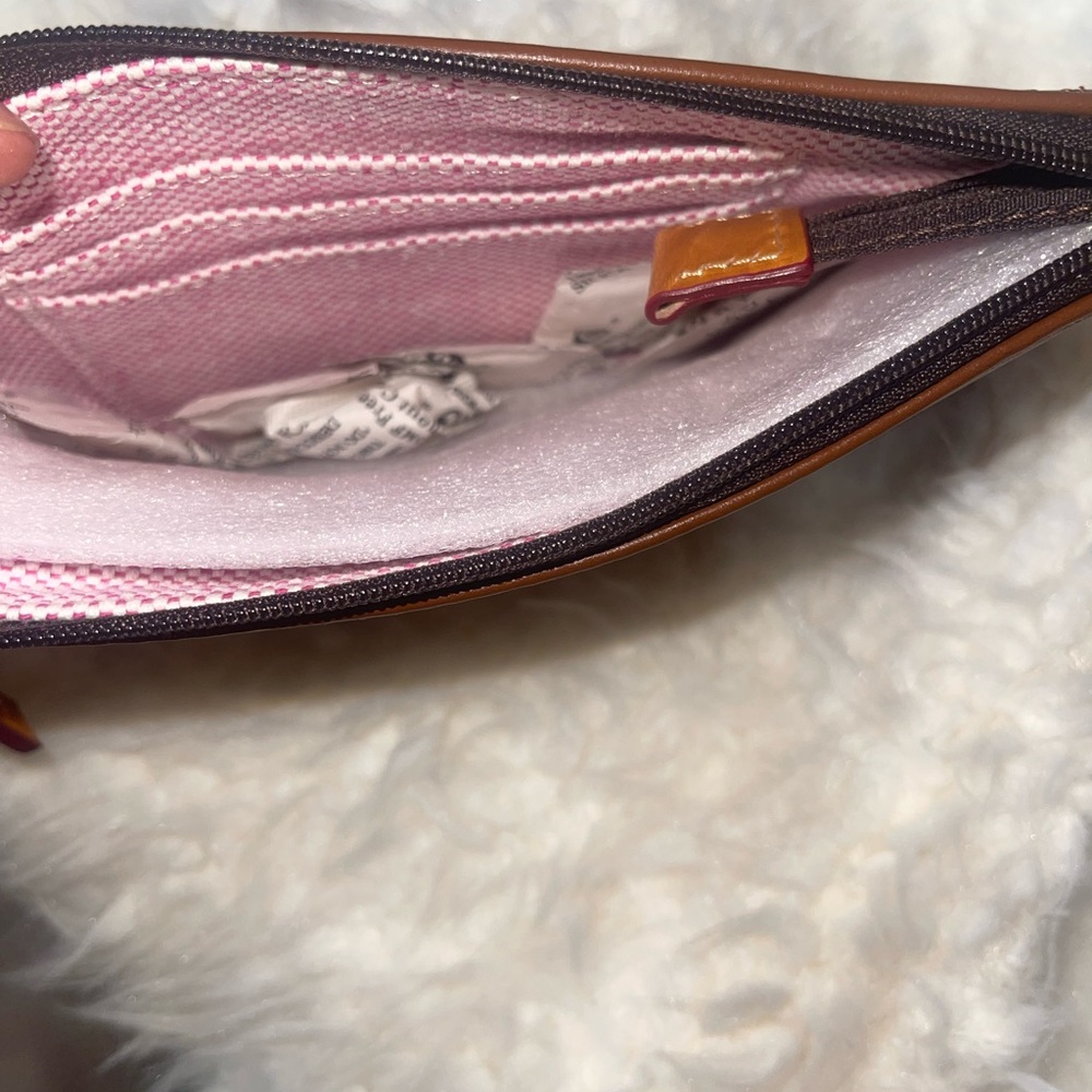 Dooney & Bourke McKenzie hobo handbag - Picture 11 of 12